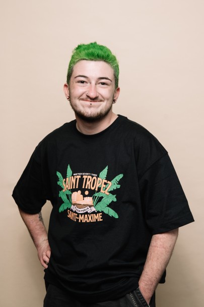 Casey Axel2
